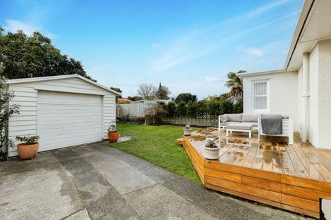 Photo of property in 2 Plunket Terrace, Hamilton East, Hamilton, 3216