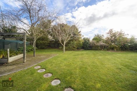 Photo of property in 8 Calder Place, Feilding, 4702