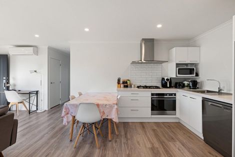 Photo of property in 4/20 Alanbrooke Place, Beerescourt, Hamilton, 3200