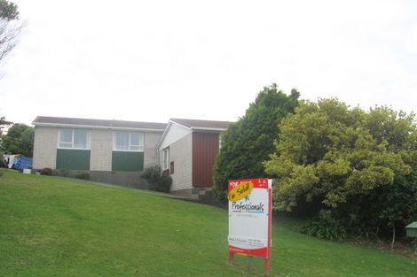 Photo of property in 5b Reese Jones Grove, Maungaraki, Lower Hutt, 5010