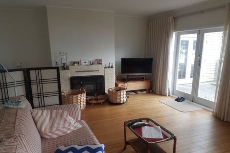 Photo of property in 11 Muriwai Drive, Whakatane, 3120