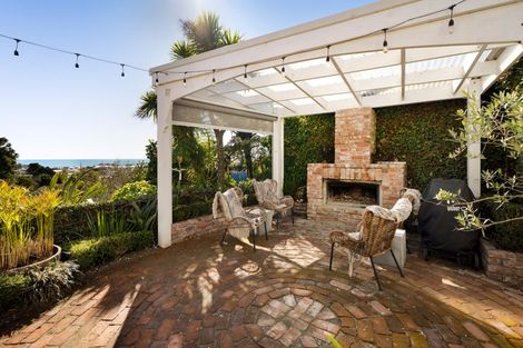 Photo of property in 5 Rogan Street, New Plymouth, 4310