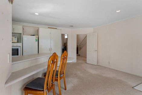 Photo of property in 19 Belgate Place, Somerville, Auckland, 2014