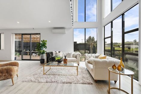 Photo of property in 13 Jack Hawken Lane, Silverdale, 0932