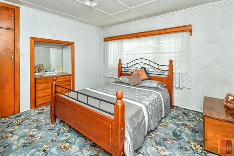 Photo of property in 130 Old Wairoa Road, Papakura, 2110