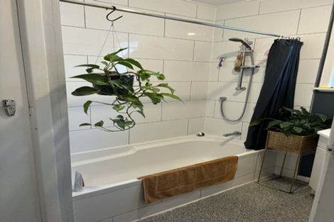 Photo of property in 43 Gordon Road, Plimmerton, Porirua, 5026