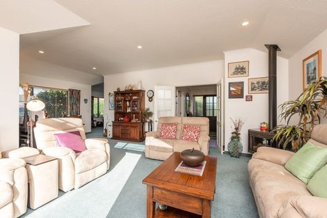 Photo of property in 2 Taranui Way, Paraparaumu Beach, Paraparaumu, 5032