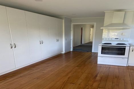 Photo of property in 105 Churchill Drive, Crofton Downs, Wellington, 6035