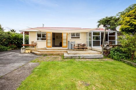 Photo of property in 70 Ihaia Road, Opunake, 4616