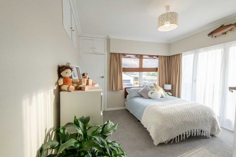 Photo of property in 19 Mckenzie Road, Owhata, Rotorua, 3010