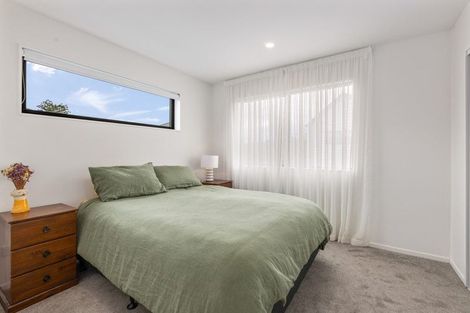 Photo of property in 133b Lancaster Road, Beach Haven, Auckland, 0626