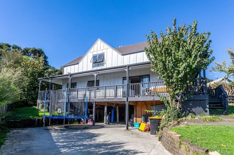 Photo of property in 27 Taurua Place, Coromandel, 3506