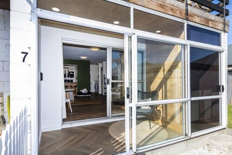 Photo of property in 7/9 Kipling Street, Addington, Christchurch, 8024