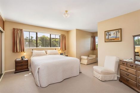 Photo of property in 1 Whareora Terrace, Cashmere, Christchurch, 8022