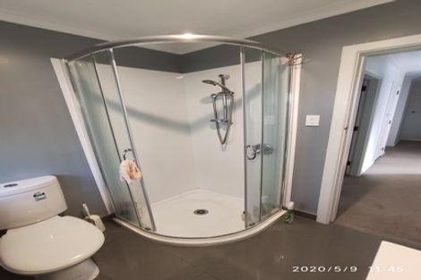 Photo of property in 56 Memorial Avenue, Ilam, Christchurch, 8053
