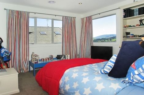 Photo of property in 79 The Masthead, Whitby, Porirua, 5024