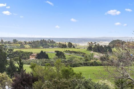 Photo of property in 14 Bell Common Close, Bethlehem, Tauranga, 3110