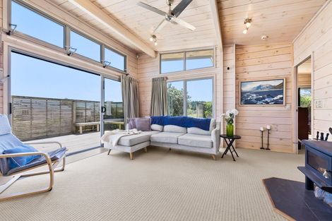 Photo of property in 9 Via Aroha, Waitarere Beach, Levin, 5510