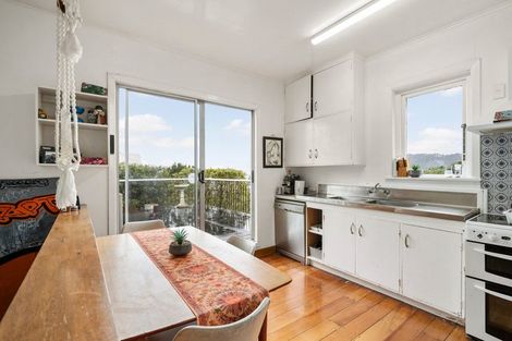 Photo of property in 53 Thompson Street, Mount Cook, Wellington, 6011