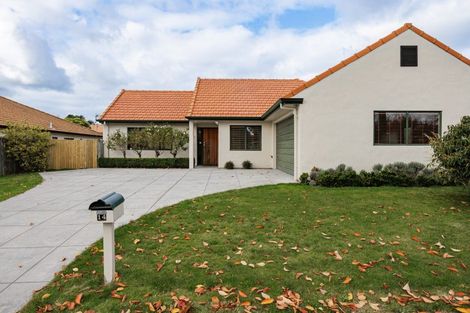 Photo of property in 28 Arataki Road, Havelock North, 4130