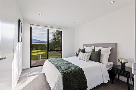Photo of property in 56 Jacks Point Rise, Jacks Point, Queenstown, 9371