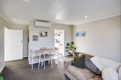 Photo of property in 5/82 Meeanee Road, Taradale, Napier, 4112