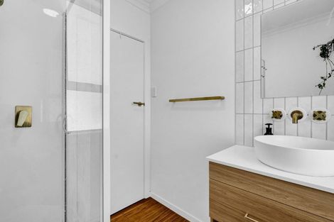 Photo of property in 452 Saint Aubyn Street, Moturoa, New Plymouth, 4310