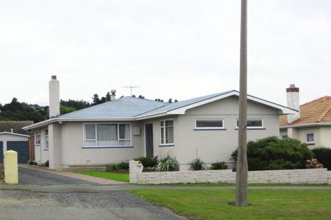 Photo of property in 98 Main Road, Fairfield, Dunedin, 9018
