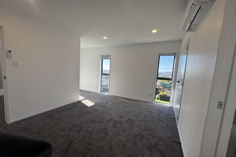 Photo of property in 14d Elcoat Avenue, Te Atatu South, Auckland, 0610