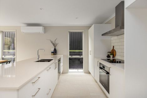 Photo of property in 309a Lakes Boulevard, Pyes Pa, Tauranga, 3112