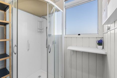 Photo of property in 4 Carver Place, Lynmouth, New Plymouth, 4310