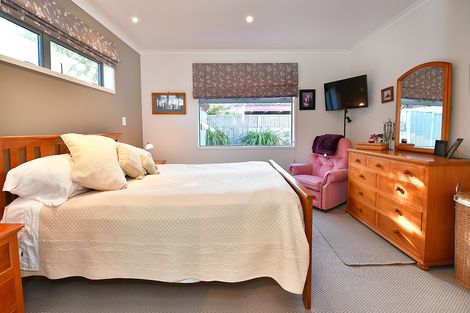 Photo of property in 2 Forest Glen, Orewa, 0931