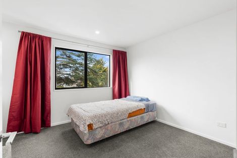 Photo of property in 2/304 Waterloo Road, Hornby, Christchurch, 8042