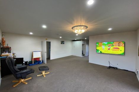 Photo of property in 49d Cambridge Terrace, Papatoetoe, Auckland, 2025