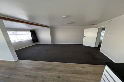 Photo of property in 15 Moselle Street, Island Bay, Wellington, 6023