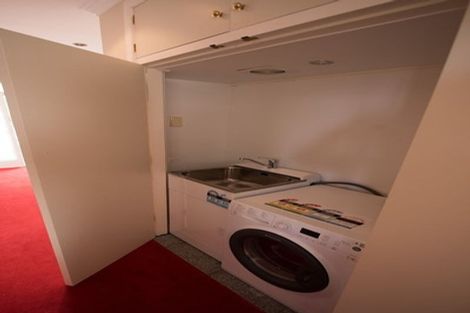 Photo of property in 12 Maple Grove, Kingston, Wellington, 6021