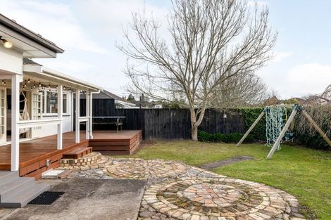 Photo of property in 26 Forest Lake Road, Forest Lake, Hamilton, 3200