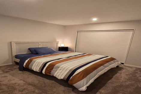 Photo of property in 230a Sunset Road, Windsor Park, Auckland, 0632