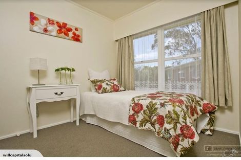 Photo of property in 1/53 Ayton Drive, Totara Vale, Auckland, 0629