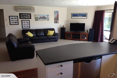Photo of property in 10 Jasper Place, Northwood, Christchurch, 8051