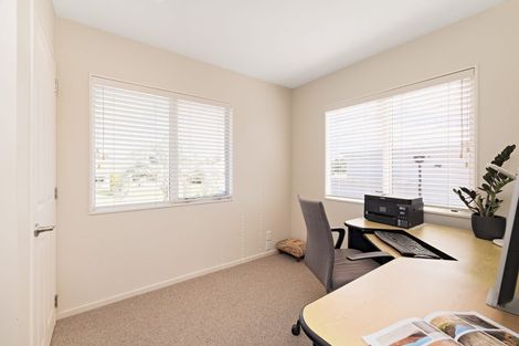 Photo of property in 6 Sovereign Drive, Papamoa Beach, Papamoa, 3118