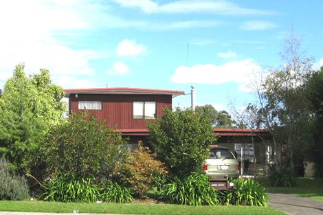 Photo of property in 90 Priestley Drive, Bucklands Beach, Auckland, 2014