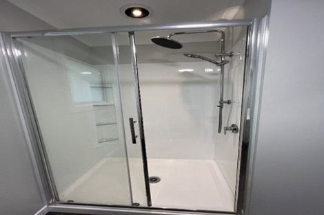 Photo of property in 2 Robert Street, Otatara, Invercargill, 9879