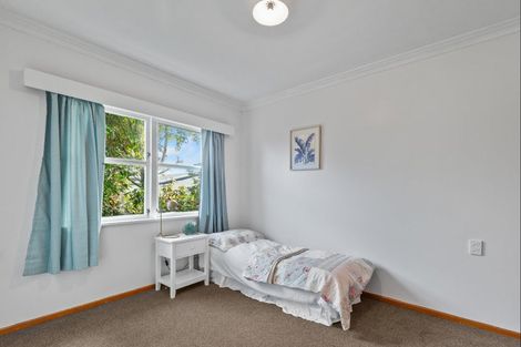 Photo of property in 37 Rugby Street, Levin, 5510