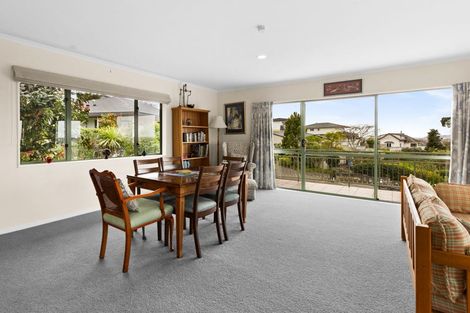 Photo of property in 2/89 Churchill Drive, Taradale, Napier, 4112