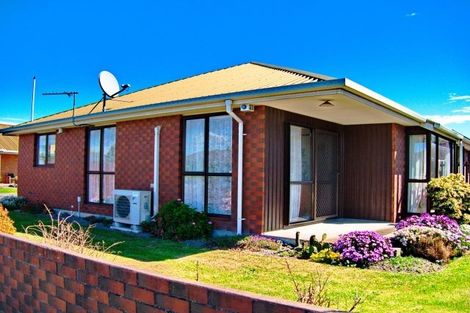 Photo of property in Carmichael Courts, 25/14 Wharenui Road, Upper Riccarton, Christchurch, 8041