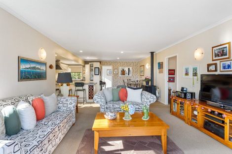 Photo of property in 33 Wharemauku Road, Raumati Beach, Paraparaumu, 5032