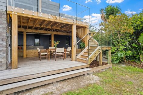 Photo of property in 21 Hinemoa Place, Snells Beach, 0920