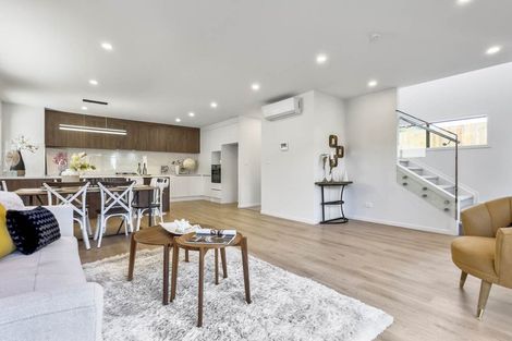 Photo of property in 10c Silver Birch Rise, Henderson, Auckland, 0612