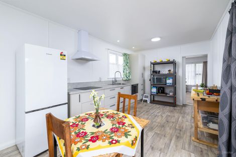 Photo of property in 15 Edward Street, Waimate, 7924
